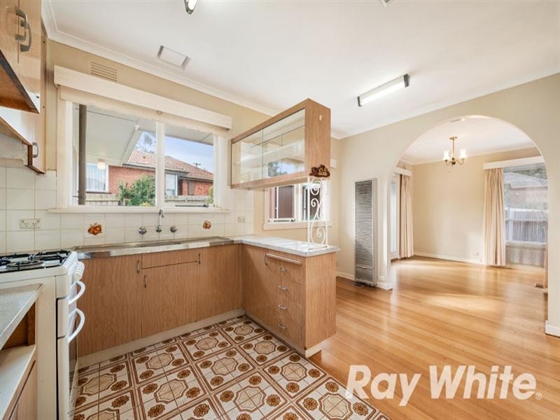 31 Olwen Street, Nunawading VIC 3131