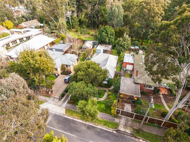 8 Haydn Street, Blackburn VIC 3130