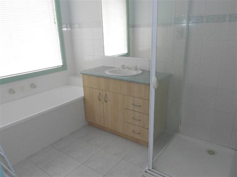 2/184 Clayton Road, Clayton VIC 3168