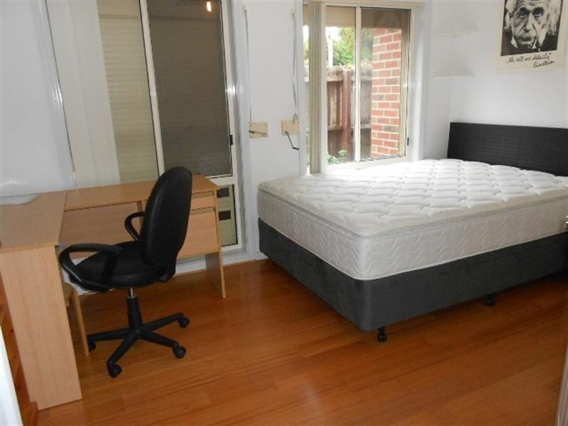 2/184 Clayton Road, Clayton VIC 3168