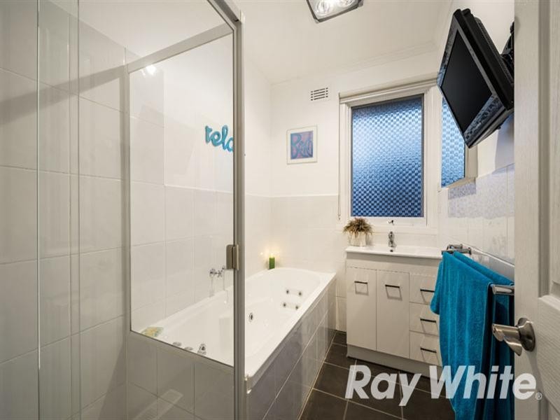 1/2 Short Street, Vermont VIC 3133