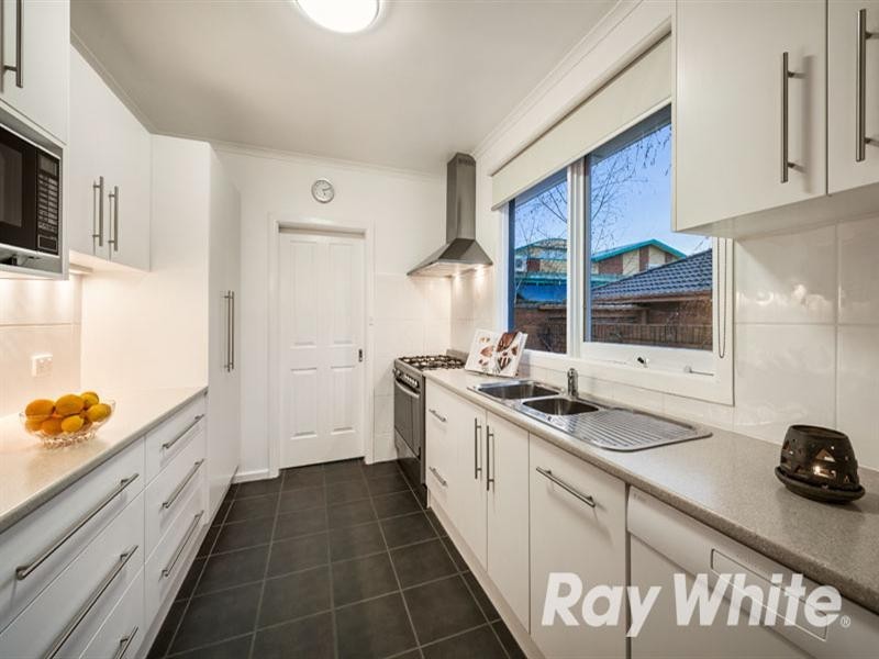 1/2 Short Street, Vermont VIC 3133
