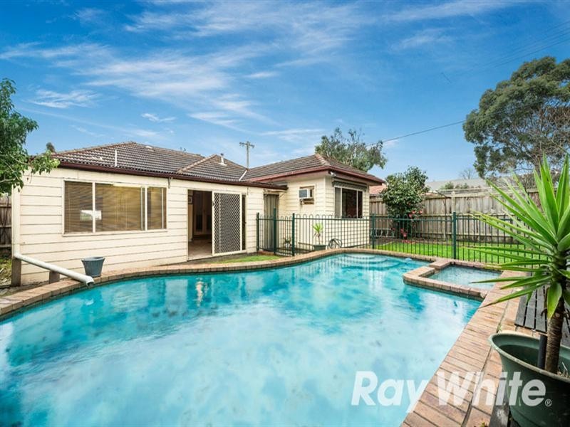 27 Indra Road, Blackburn South VIC 3130