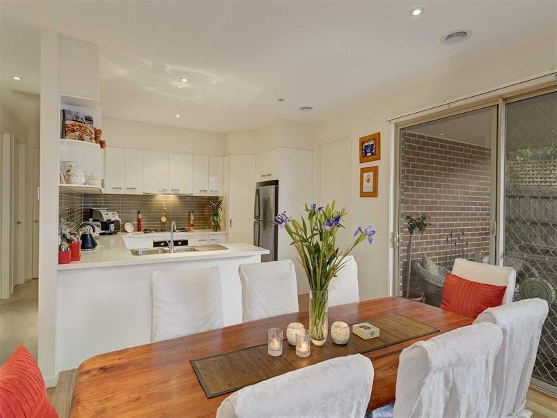 2/19 Argyle Street, Donvale VIC 3111