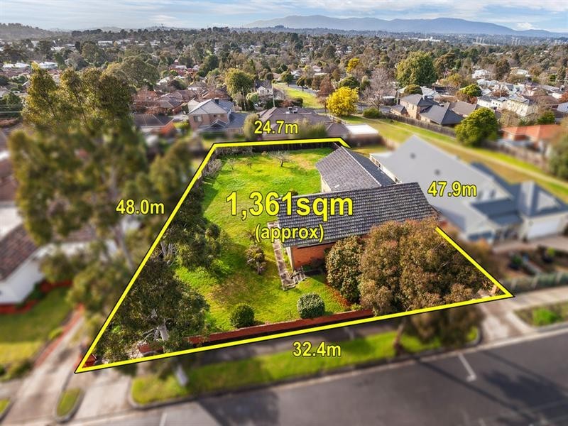 27 Percy Street, Mitcham VIC 3132