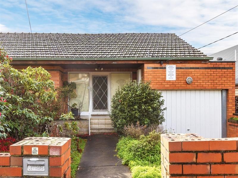 27 Percy Street, Mitcham VIC 3132