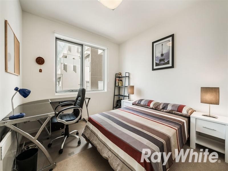 204/18 Berkeley Street, Doncaster VIC 3108