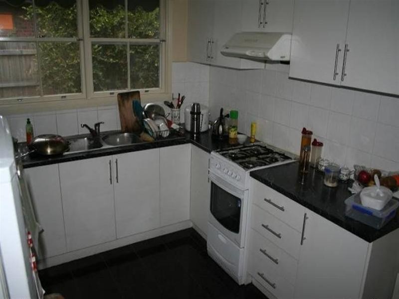 6/92-94 Main Street, Blackburn VIC 3130