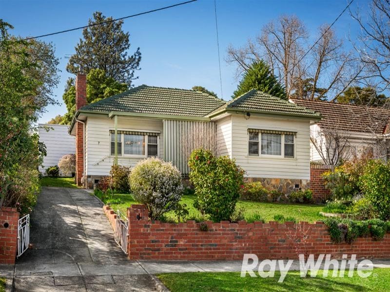7 Cumming Street, Burwood VIC 3125