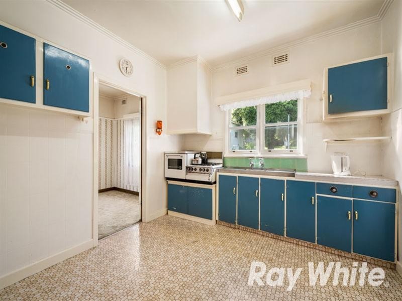 7 Cumming Street, Burwood VIC 3125