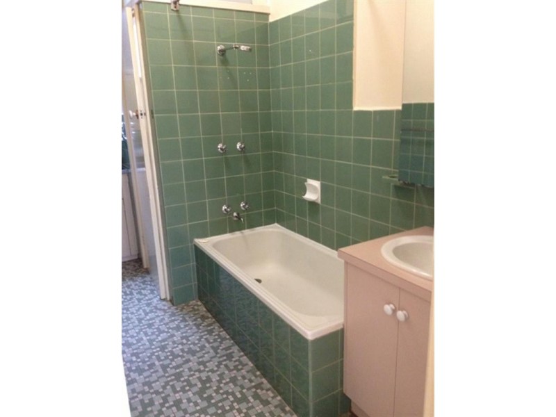 2/40 Barkers Road, Hawthorn VIC 3122