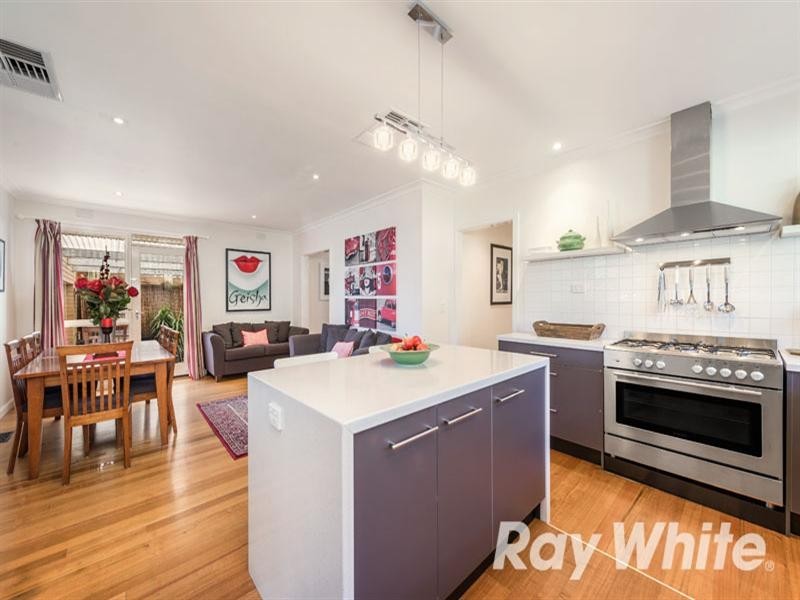 4 Scoble Court, Vermont VIC 3133