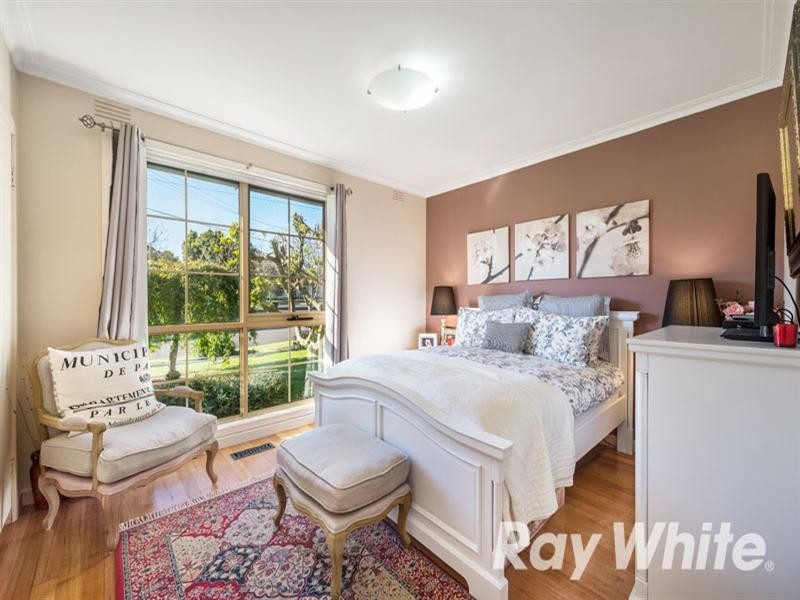 4 Scoble Court, Vermont VIC 3133