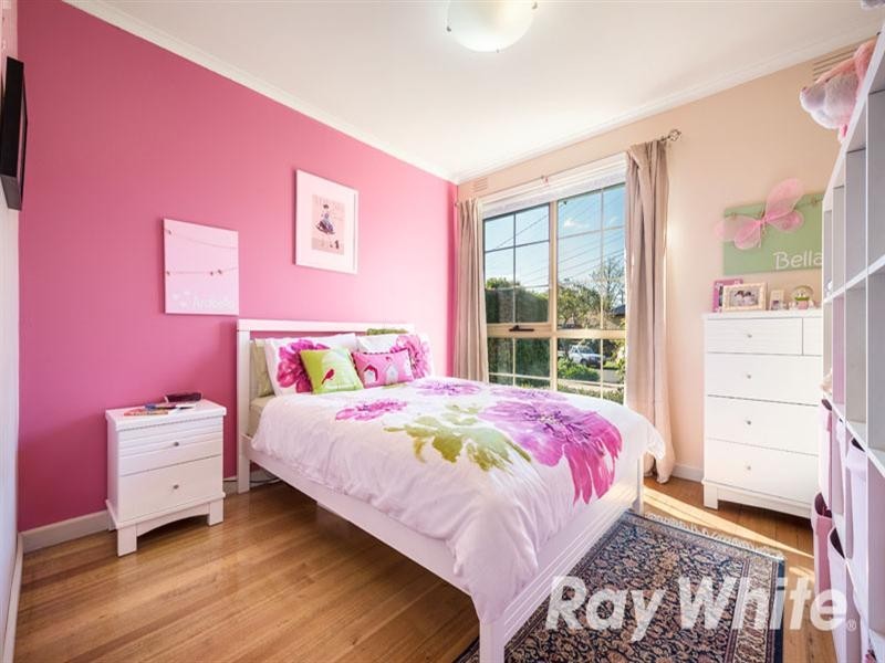 4 Scoble Court, Vermont VIC 3133