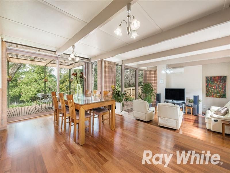 1 Verona Street, Vermont South VIC 3133