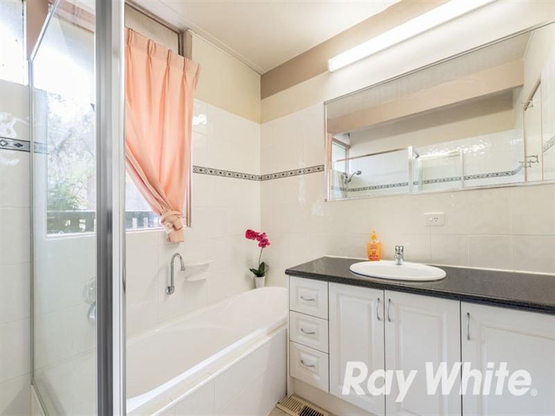 1 Verona Street, Vermont South VIC 3133