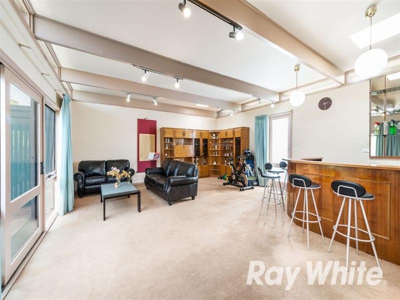 1 Verona Street, Vermont South VIC 3133