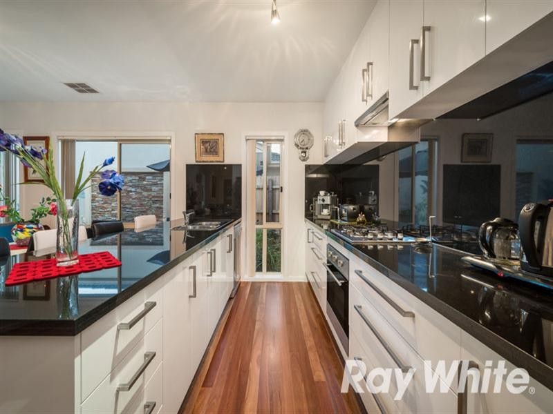 1/335 Canterbury Road, Forest Hill VIC 3131