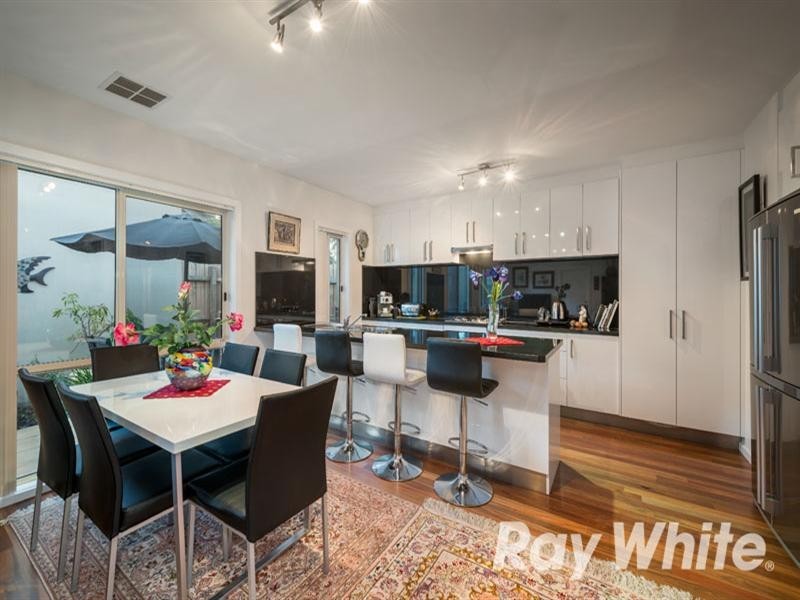 1/335 Canterbury Road, Forest Hill VIC 3131