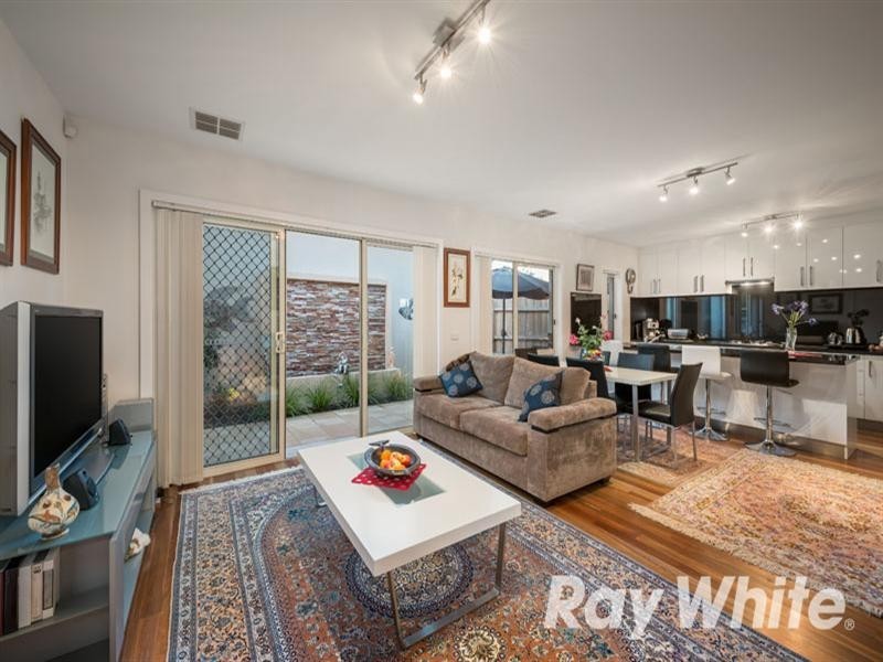 1/335 Canterbury Road, Forest Hill VIC 3131