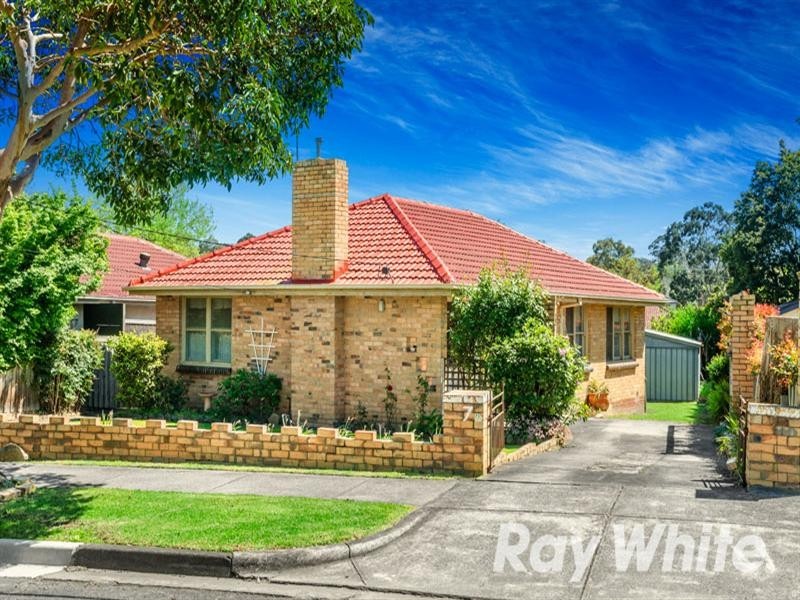7 Frank Street, Vermont VIC 3133