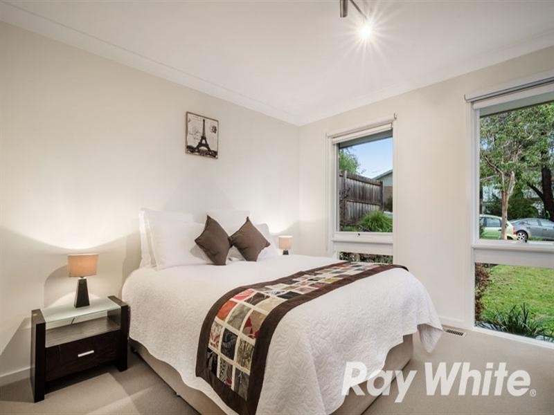 18 Fankhauser Drive, Vermont South VIC 3133