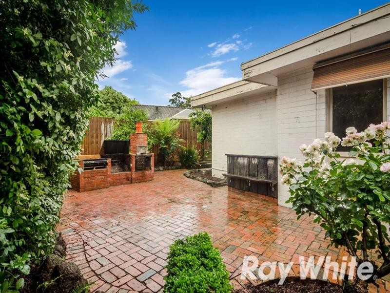 4 Consort Avenue, Vermont South VIC 3133