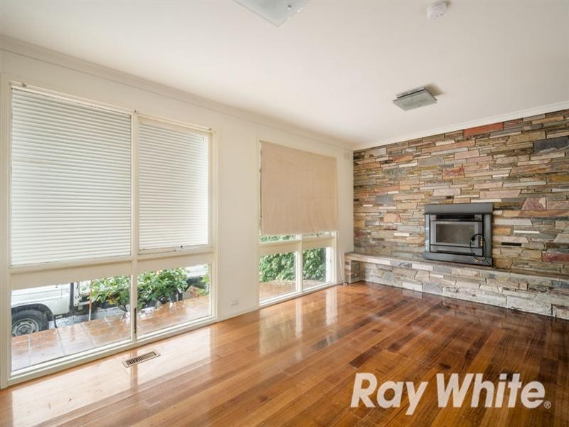 4 Consort Avenue, Vermont South VIC 3133