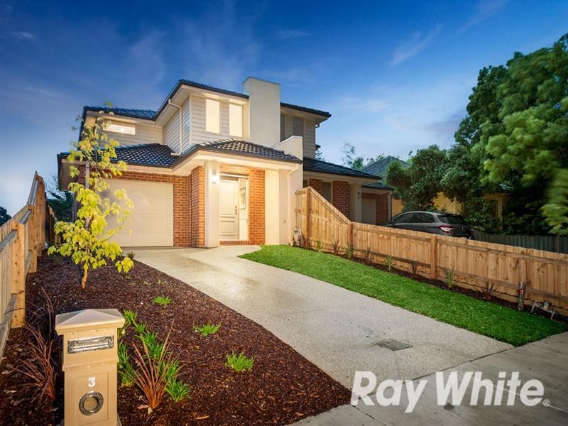 3 Kingsley Crescent, Mont Albert VIC 3127