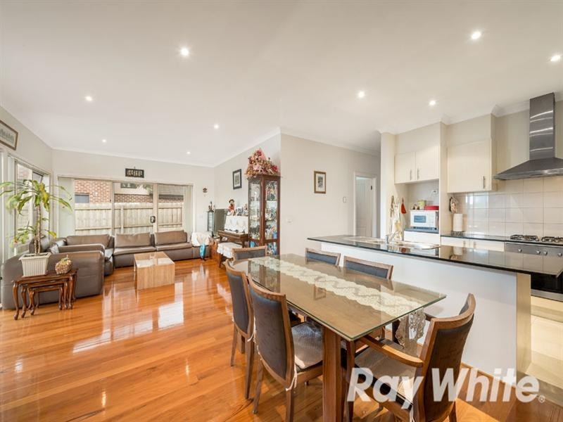 3/9 Poole Street, Burwood VIC 3125