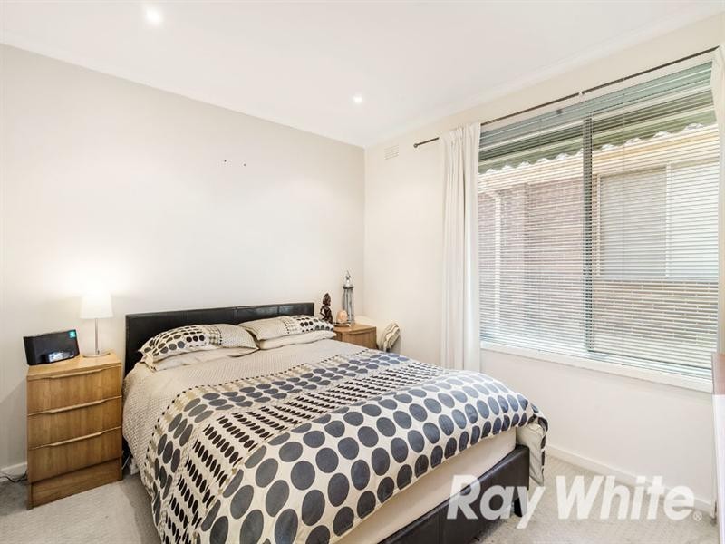 6/28 Lake Road, Blackburn VIC 3130