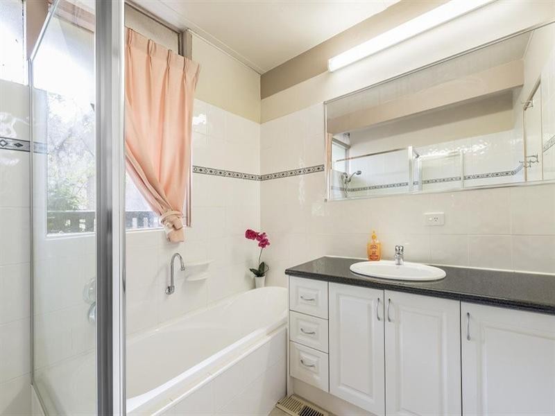 1 Verona Street, Vermont South VIC 3133