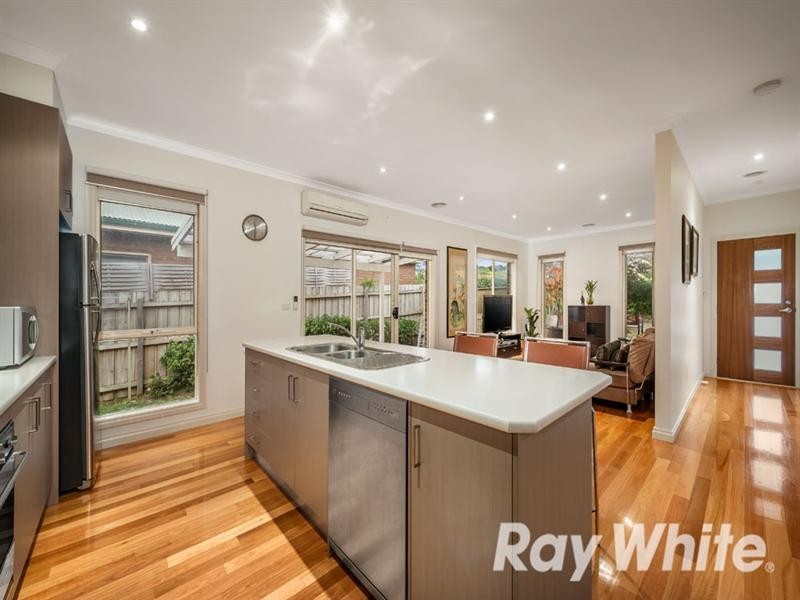 1/84 Surrey Road, Blackburn North VIC 3130