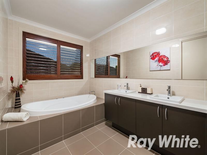 16 Harrison Street, Box Hill North VIC 3129