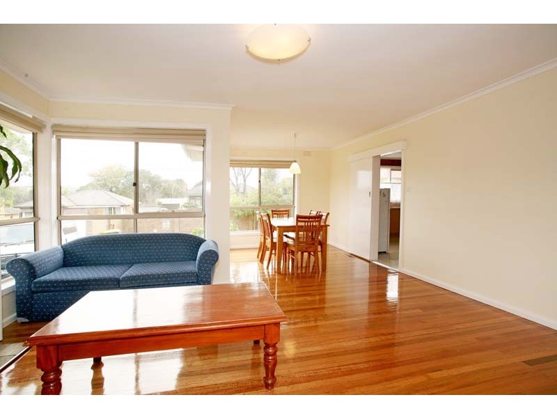 33 Toogoods Rise, Box Hill North VIC 3129