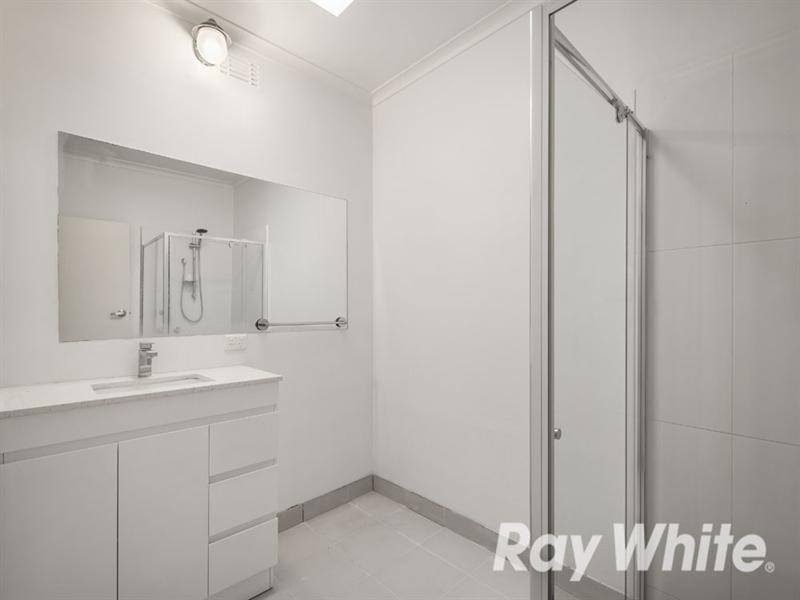 76 Vicki Street, Forest Hill VIC 3131