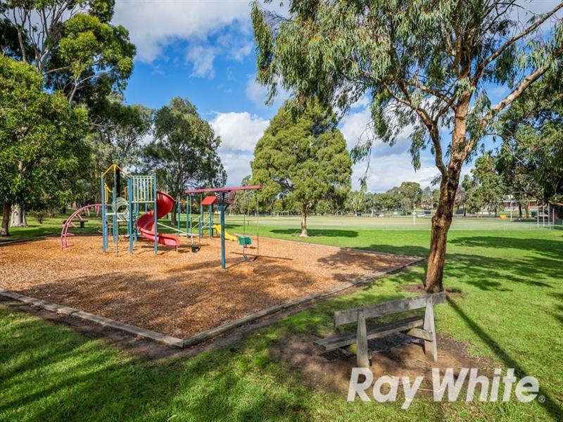 76 Vicki Street, Forest Hill VIC 3131