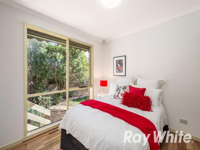 9 Radiant Crescent, Forest Hill VIC 3131