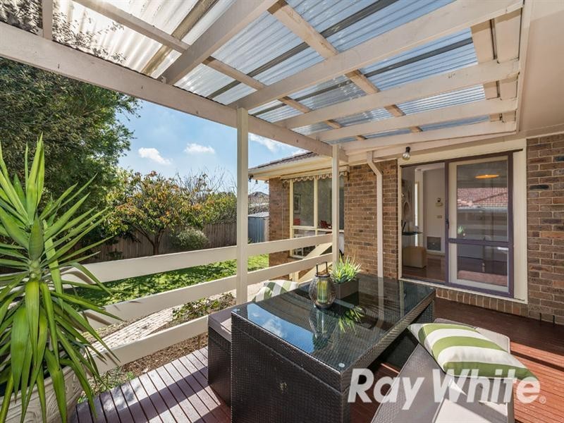 9 Radiant Crescent, Forest Hill VIC 3131