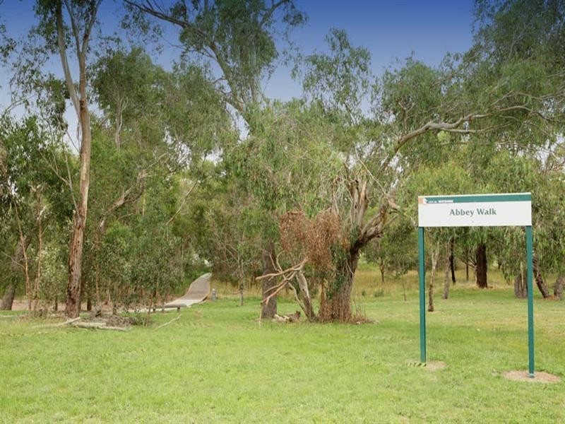 672 Canterbury Road, Vermont VIC 3133