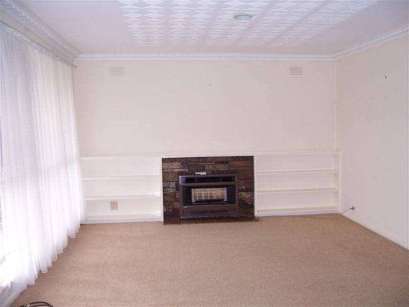 10 Raleigh Street, Blackburn South VIC 3130