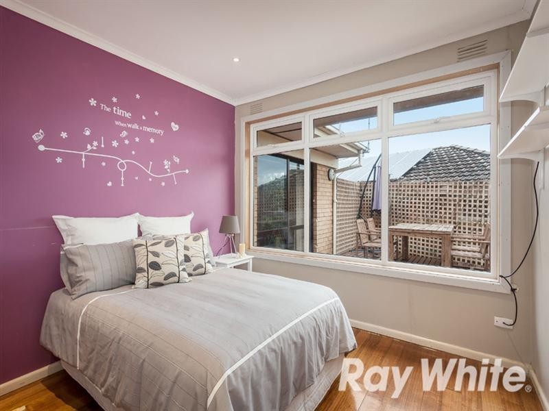 12 Andrew Street, Vermont VIC 3133