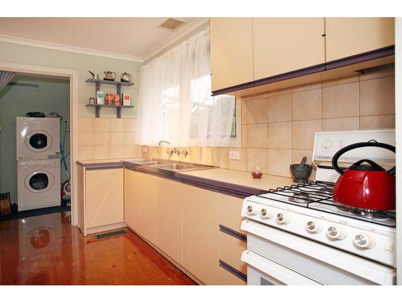 18 Lernes Street, Forest Hill VIC 3131