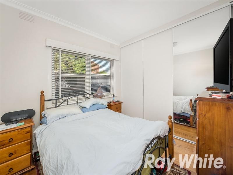 1/23 Lithgow Avenue, Blackburn VIC 3130