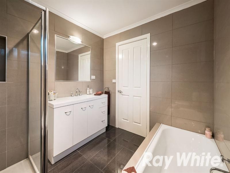 55 Vanbrook Street, Forest Hill VIC 3131