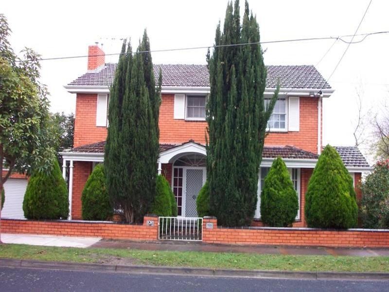 4 Blake Street, Blackburn North VIC 3130