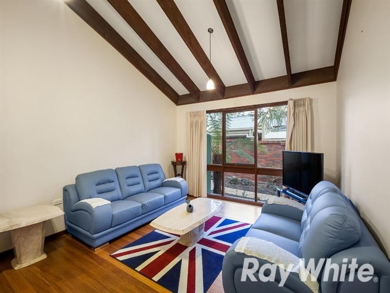 10 Kidderminster Drive, Wantirna VIC 3152