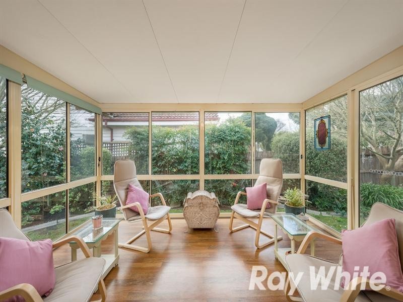 2/9 East India Avenue, Nunawading VIC 3131