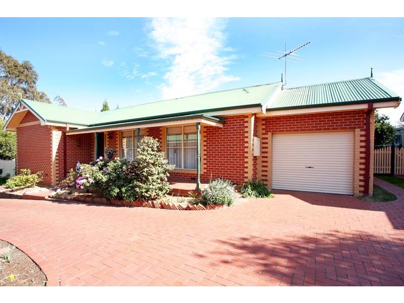 1/23 Boronia Road, Vermont VIC 3133