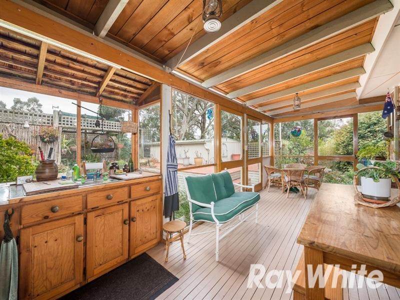 5 Explorers Court, Vermont South VIC 3133